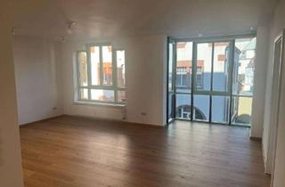 Wohnung mieten in 78166 Donaueschingen, Großzügige, gehobene, helle 3-Zimmer-Wohnung mit Balkon und Glaserker im Zentrum von Donaueschingen