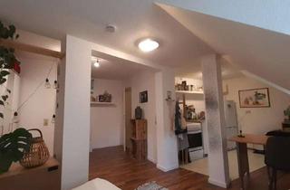 Wohnung mieten in Sickingenstraße 10/12, 07743 West, Unverwechselbar und ruhig ! 1-Zimmer Wohnung mit Balkon in Jena-West