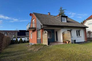 Haus kaufen in 23701 Eutin, Charmantes Wohnhaus zum Renovieren - auf großzügigem Grundstück in 2. Reihe