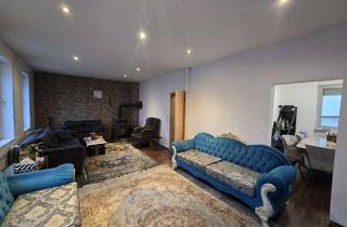 Einfamilienhaus kaufen in 63110 Rodgau, Freistehendes Einfamilienhaus mit Scheune und Entwicklungspotenzial in ruhiger Wohnlage