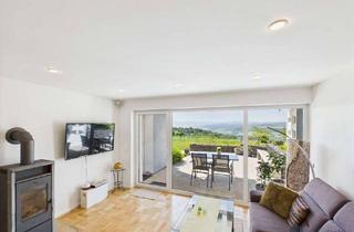 Haus kaufen in 56348 Dörscheid, Ein Wohntraum über den Wolken: Wo modernes Design auf grenzenlose Freiheit trifft