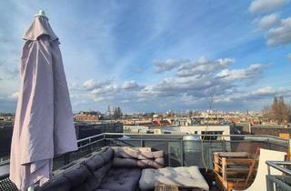 Immobilie mieten in Revaler Straße, 10245 Friedrichshain, Wohnung mit Penthouse-Flair - 2er WG in Friedrichshain mit Dachterrasse