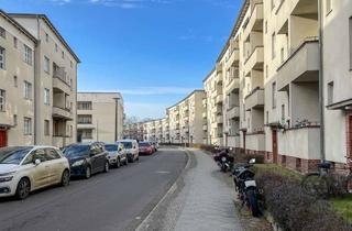 Wohnung kaufen in 12489 Adlershof, Historischer Altbau in Adlershof – Wohnung mit Südost-Balkon