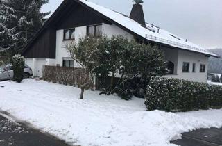 Wohnung mieten in 61389 Schmitten, Vollständig renovierte EG-Wohnung mit vier Zimmern, zwei Balkon und garten in Seelenberg Schmitten