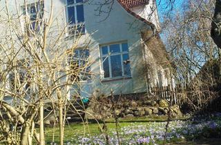 Wohnung mieten in 24220 Flintbek, Großzügige 5,5-Zimmer Wohnung mit Garten in Flintbek