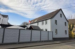 Einfamilienhaus kaufen in 56424 Staudt, 275 m² Wohnfläche | Zwei Hauseingänge | Wohnen & Vermieten möglich