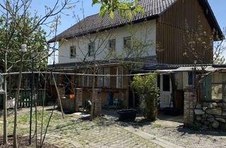 Haus kaufen in 94486 Osterhofen, Geräumiges 6-Zimmer Haus in Osterhofen