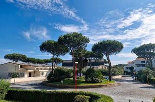 Haus kaufen in 91555 Feuchtwangen, Feuchtwangen - 3 Wohnungen mit Garten in Neapel