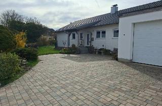 Einfamilienhaus kaufen in 74564 Crailsheim, Crailsheim - Einfamilienhaus Bungalow in Tiefenbach, Doppelgarage, Terrassen.