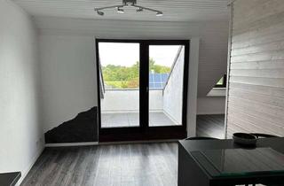 Wohnung kaufen in 50374 Erftstadt, Dachgeschosswohnung in Erftstadt: 3 Zimmer, modernisiert, 2. OG