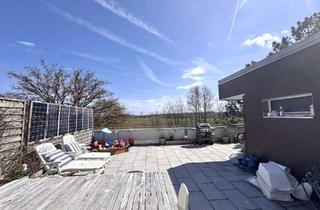 Wohnung kaufen in Lochhauser Straße 82, 82178 Puchheim, Provisionsfrei: Maisonette mit 64 m² Dachterrasse, freiem Blick und Nähe zu München