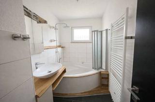 Wohnung kaufen in 74199 Untergruppenbach, Attraktive 3-Zimmer-Erdgeschosswohnung mit Garten, Stellplatz und historischem Gewölbekeller.