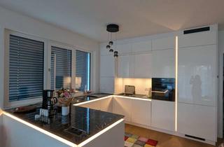 Wohnung mieten in 22393 Sasel, Luxuriöse lichtdurchflutete 4‑Zimmer Wohnung mit Balkon