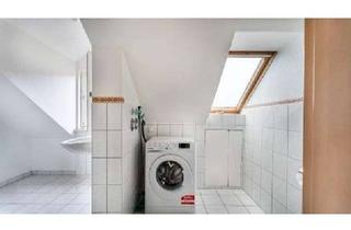 Wohnung mieten in Löwenstraße 42, 78144 Schramberg, Helle 2-Zimmer Dachgeschosswohnung in Schramberg-Tennenbronn