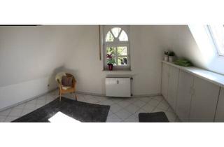 Wohnung mieten in Motenhof 27, 46459 Rees, 2-Zimmer-DG-Wohnung mit Einbauküche in Rees-Haldern