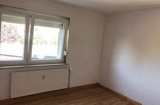 Wohnung mieten in 44579 Castrop-Rauxel, C-R, 2-Zimmer m. Balkon, an ältere Dame i. ruhigen Haus