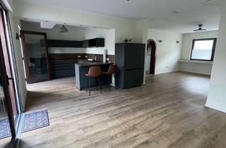 Wohnung mieten in Bergerstr. 26, 53879 Euskirchen, Modernisierte 4-Zi.-Maisonette Wohnung, All-inkl.-Miete, KFW40+