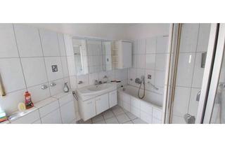 Wohnung mieten in 51375 Schlebusch, 3-Zimmer Wohnung mit Balkon und Loggia im 1. OG in Leverkusen-Schlebusch