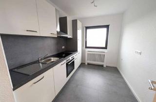 Wohnung mieten in 67141 Neuhofen, Erstbezug mit Panoramablick: Helle, komplett renovierte 3,5-Zimmer-Wohnung in Neuhofen, Stellplatz