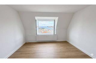 Wohnung mieten in Junkerhohlweg, 24939 Neustadt, Sanierte Dachgeschosswohnung mit Fördeblick