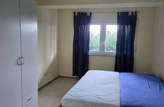 Wohnung mieten in Oberer Schützenrain 57, 71229 Leonberg, 2-Zimmer-Wohnung mit Terrasse in Leonberg