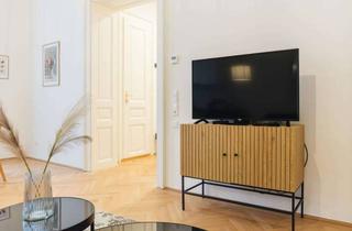 Wohnung mieten in 72074 Tübingen, Stilvolle 2-Zimmer-Altbauwohnung mit Fischgrätparkett — möbliert