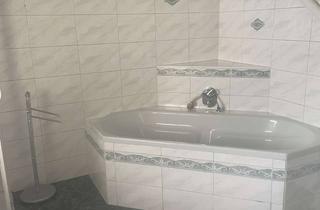 Wohnung mieten in Brunnenplatz, 98634 Wasungen, Helle 3-Zimmer Wohnung im 2. OG in Wasungen