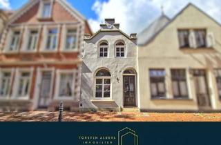 Haus kaufen in 26826 Weener, Historisches Altstadtflair trifft maritime Lebensqualität; Stadthaus im Herzen von Weener