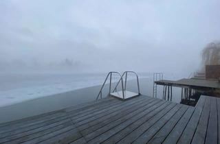 Haus kaufen in 32602 Vlotho, In Sicherheit und Frieden Urlaub machen - Ferienhaus in Vlotho mit Außensauna und Seeblick
