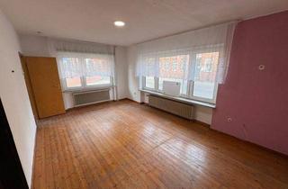 Haus kaufen in 26409 Wittmund, PROVISIONSFREI: Ihre Chance auf ein bezahlbares Eigenheim - großes Wohnaus im Zentrum von Wittmund