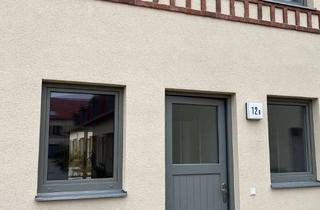 Haus mieten in Ahornweg 12e, 14547 Beelitz, Treff: Ahornweg 2 - Samstag 12.09./ 10:15 Uhr! Haus in ruhiger "Grünlage" - 4 Zimmer