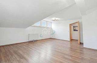 Wohnung kaufen in 73257 Köngen, Helle 2,5-Zimmer-Wohnung mit Aufzug, Balkon und Alb-Blick in Köngen