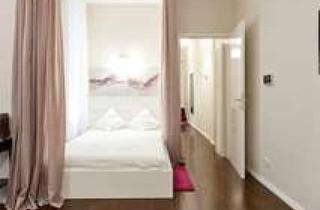 Wohnung kaufen in 12103 Tempelhof, Charmante 1-Zimmer Wohnung im EG mit EBK in Tempelhof