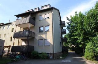 Wohnung mieten in Lotharstraße 10, 90431 Höfen, Attraktive 2,5-Zimmer-Erdgeschosswohnung mit Balkon und EBK in Nürnberg