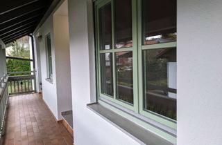 Wohnung mieten in 82041 Oberhaching, Gepflegte 2,5-Zimmer-Wohnung mit Balkon im 1. OG in Oberhaching