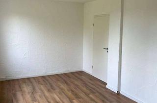 Wohnung mieten in Rosenweg 76, 58239 Schwerte, 4-Zi.-Wohnung 82 m² mit EBK in Schwerte-Holzen Warmmiete 890 €