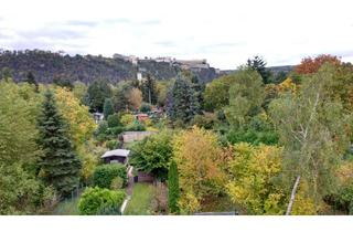 Wohnung mieten in Neuendorfer Straße 101, 56070 Lützel, Stadtnahe Mansarde im Grünen mit Festungsblick