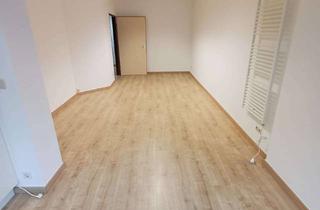 Büro zu mieten in Raveneestr. 35, 56812 Cochem, Heller Praxis oder Büroraum, 3OG zu vermieten