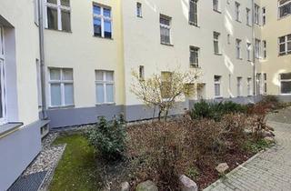 Wohnung kaufen in 13353 Berlin, Berlin - Gut und langfristig vermietete Wohnung mit Balkon in Berlin-Mitte