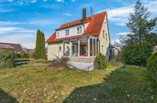Einfamilienhaus kaufen in 89197 Weidenstetten, Weidenstetten - Großzügiges Ein-Zweifamilienhaus mit Gartenidylle - viel Platz, viel Potenzial in Weidenstetten