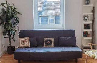 Wohnung kaufen in 42107 Wuppertal, Wuppertal - 2 Zimmer Altbau Wohnung KDB in Wuppertal Elberfeld