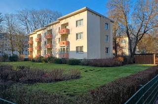 Mehrfamilienhaus kaufen in 28327 Bremen, Bremen - Freistehende helle 2-Zimmer-Wohnung mit Balkon in Bremen