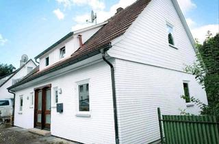 Einfamilienhaus kaufen in 72275 Alpirsbach, Alpirsbach - 2 x DHH in Alpirsbach Einfamilienhaus