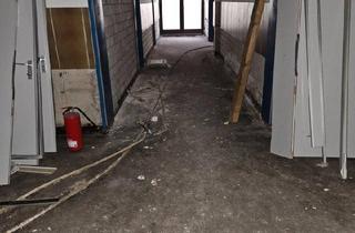 Wohnung kaufen in 31832 Springe, Springe - Springe Gewerbe Wohnung Lager Räumlichkeiten zu verkaufen