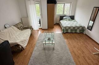 Wohnung kaufen in 75175 Oststadt, Attraktive Kapitalanlage in Pforzheim: Vermietete Wohnung mit Balkon & Garage in Top-Lage!