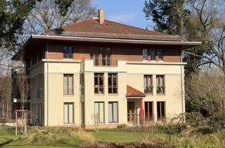 Wohnung kaufen in 14482 Babelsberg Nord, DACHGESCHOSS MAISONETTE MIT SEEBLICK