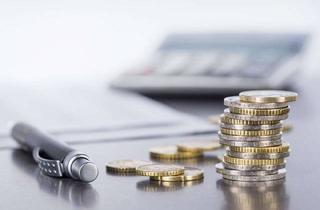 Wohnung kaufen in 94121 Salzweg, Kapitalanlage in Salzweg: 3-Zimmer-EG-Wohnung in ruhiger Lage mit Festgarage und Garten