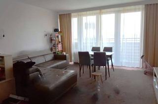 Wohnung kaufen in Thomas-Mann-Straße, 64569 Nauheim, Kapitalanlage mit Potenzial – 3-Zimmer-Wohnung mit Balkon und Aufzug