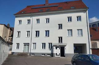 Wohnung kaufen in 88471 Laupheim, STADTZENTRUM LAUPHEIM! Gemütliche 2 Zimmer DG- Wohnung mit EBK und Stellplatz, zu verkaufen!