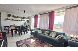 Wohnung kaufen in 41564 Kaarst, ++ 5 ZIMMER ETW MIT BALKON … gut 110 m² Wohnen mit Blick ins Grüne … INKL. AUFZUG